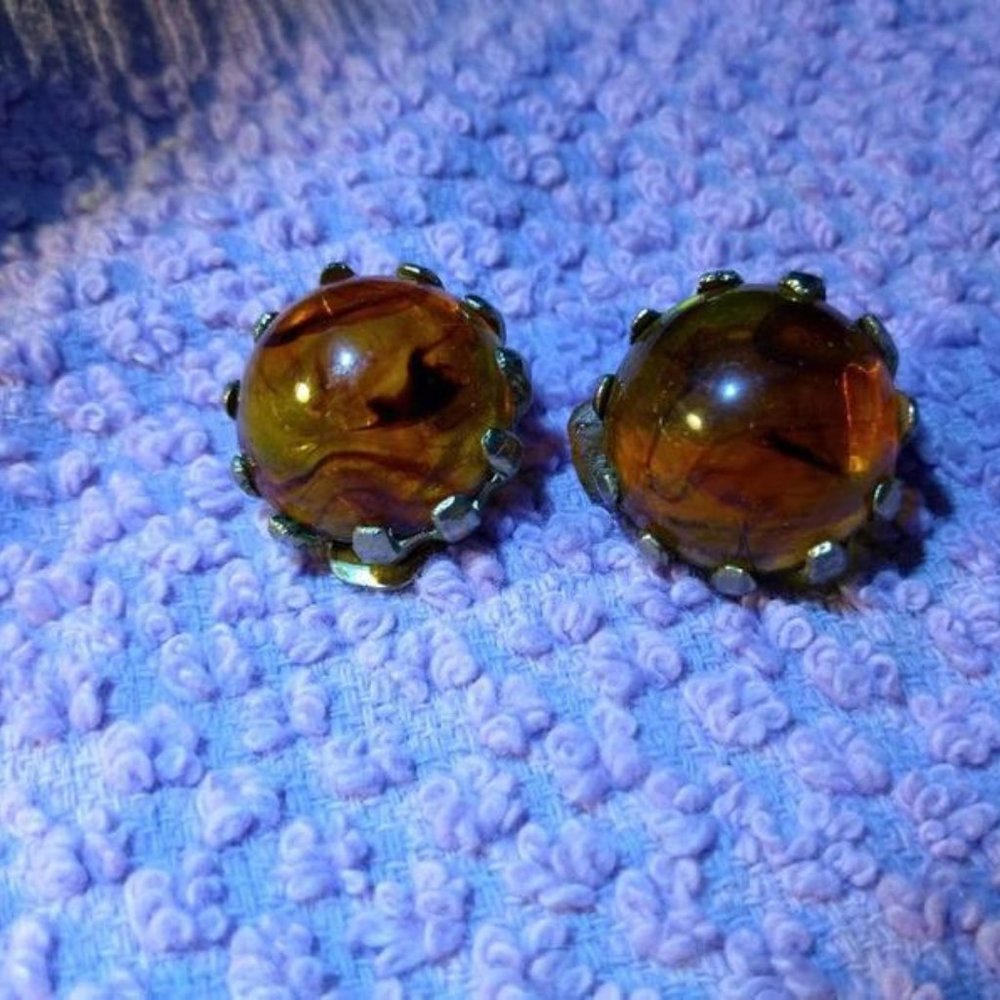 42. Round Domed Faux Topaz Clips